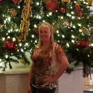 Meet your Posher, Becky